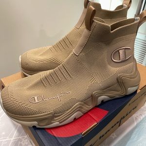 Champion Womens Size 11 slip on sneakers